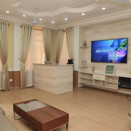 Macoba Luxury Apartments Kumasi Bagian luar foto