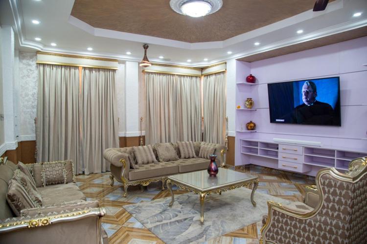 Macoba Luxury Apartments Kumasi Bagian luar foto