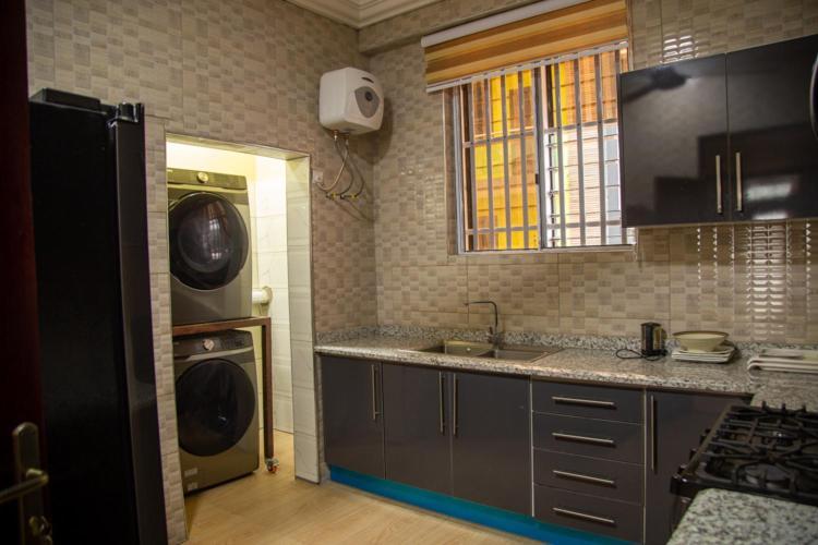 Macoba Luxury Apartments Kumasi Bagian luar foto