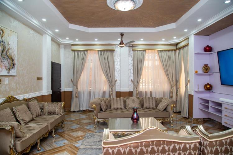 Macoba Luxury Apartments Kumasi Bagian luar foto